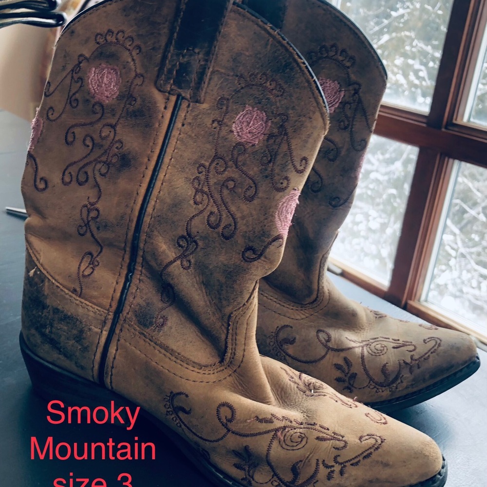 Smoky Mountain Girls' Tan Embroidered Western Boots - Size 3